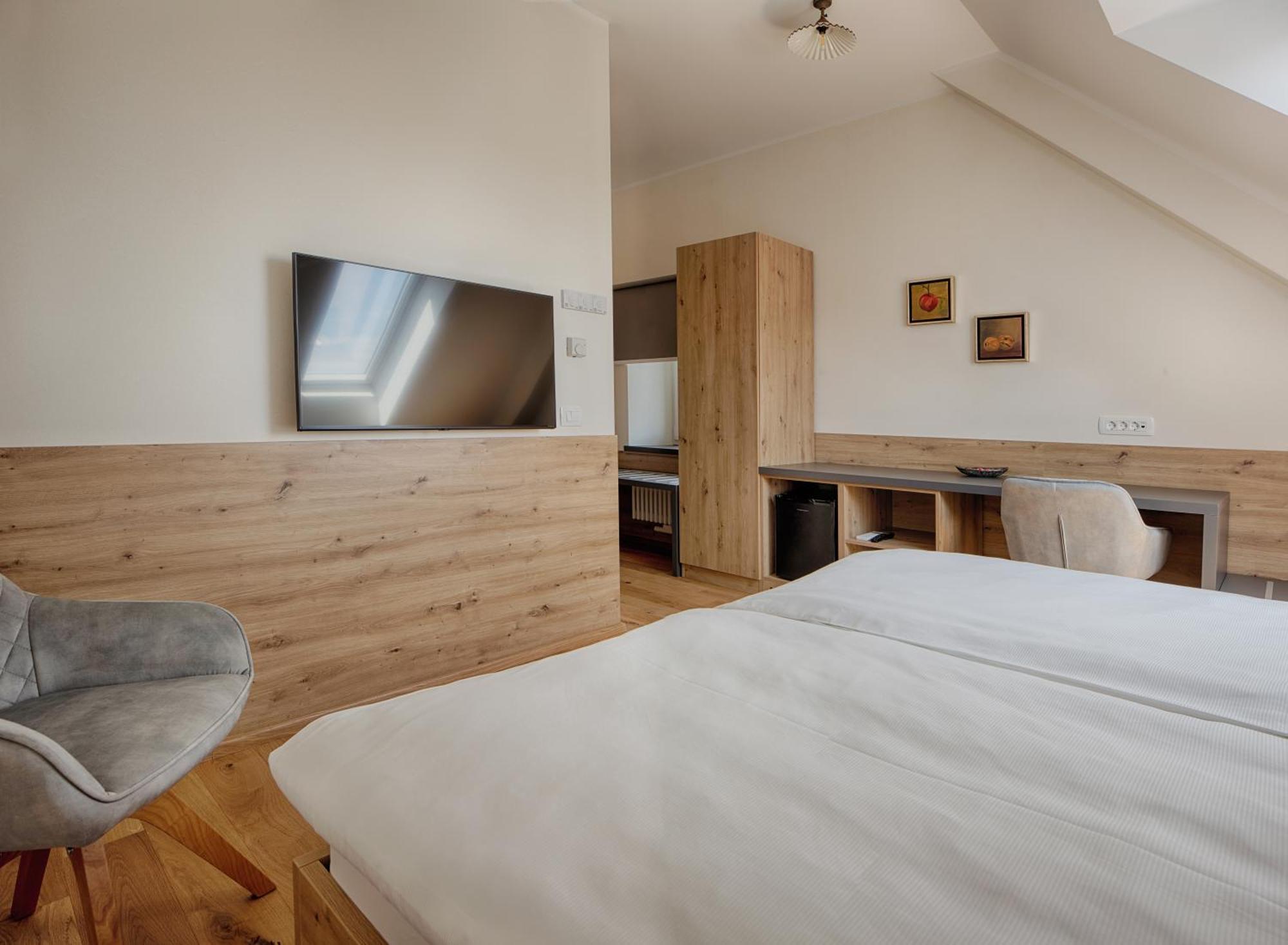 Guesthouse Tursic 瓦赫尼卡 外观 照片