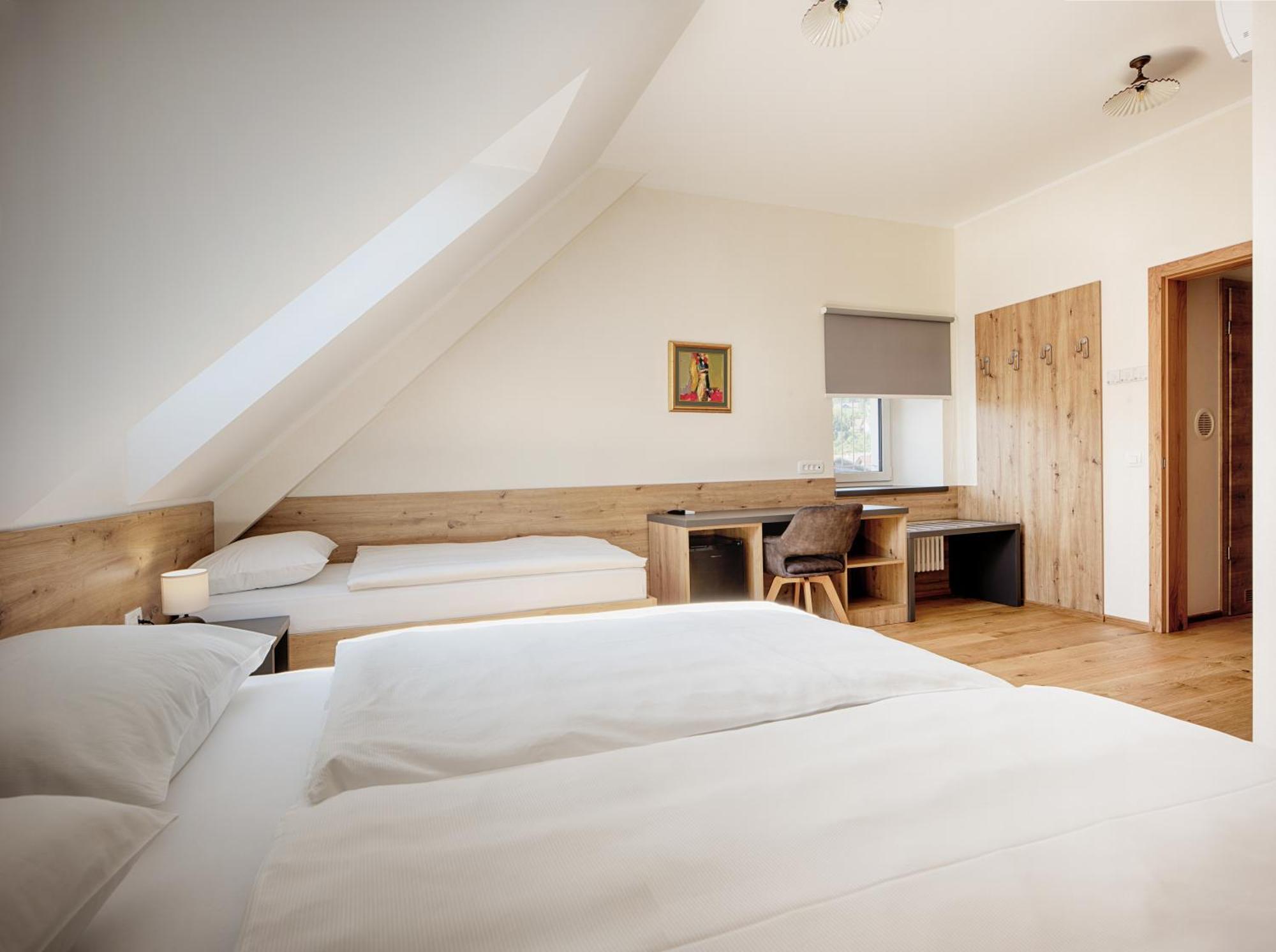 Guesthouse Tursic 瓦赫尼卡 外观 照片